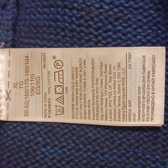 GAP Women's Blue Turtle Neck Cable Knit Sweater - Picture 9 of 9